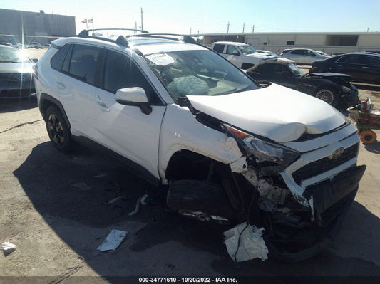 2020 TOYOTA RAV4 XLE VIN: 2T3W1RFV8LW076015