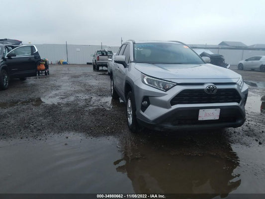 2021 TOYOTA RAV4 XLE VIN: 2T3W1RFV8MC108030