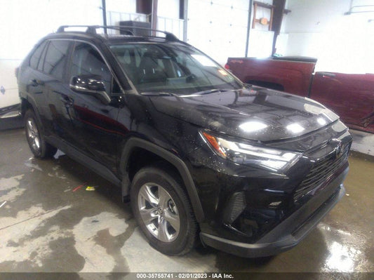 2022 TOYOTA RAV4 XLE VIN: 2T3W1RFV0NW228131