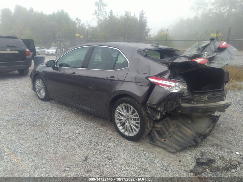 2020 TOYOTA CAMRY XLE VIN: 4T1F11AK5LU305774