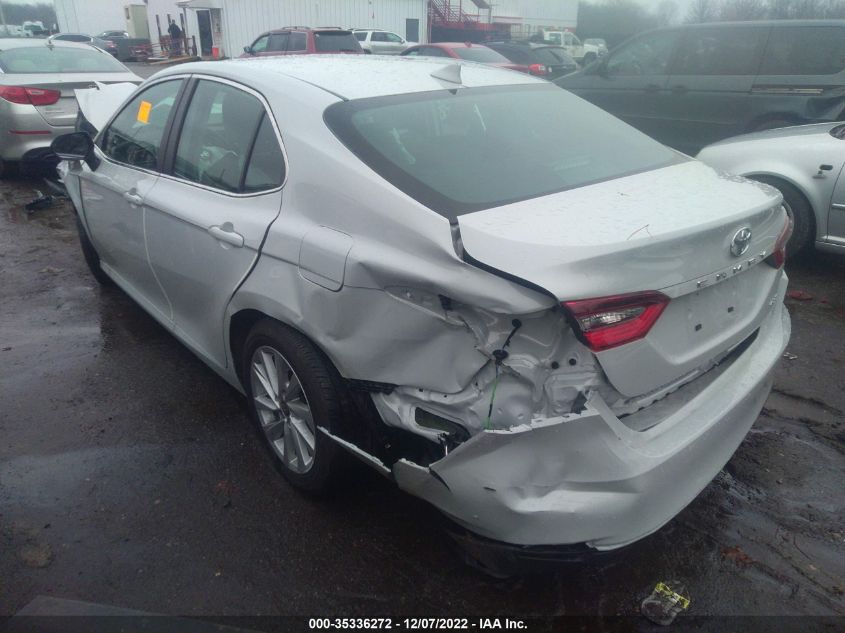 2022 TOYOTA CAMRY LE VIN: 4T1C11AK7NU074530