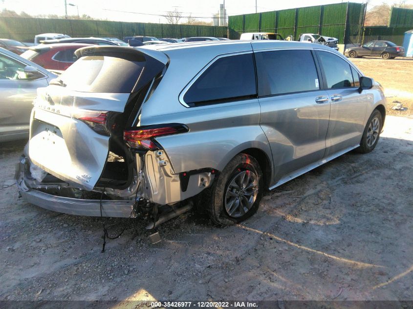 2022 TOYOTA SIENNA XLE VIN: 5TDYRKEC9NS130726