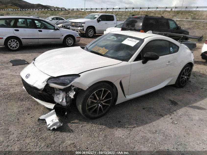 2022 TOYOTA GR86 VIN: JF1ZNBC15N8756852