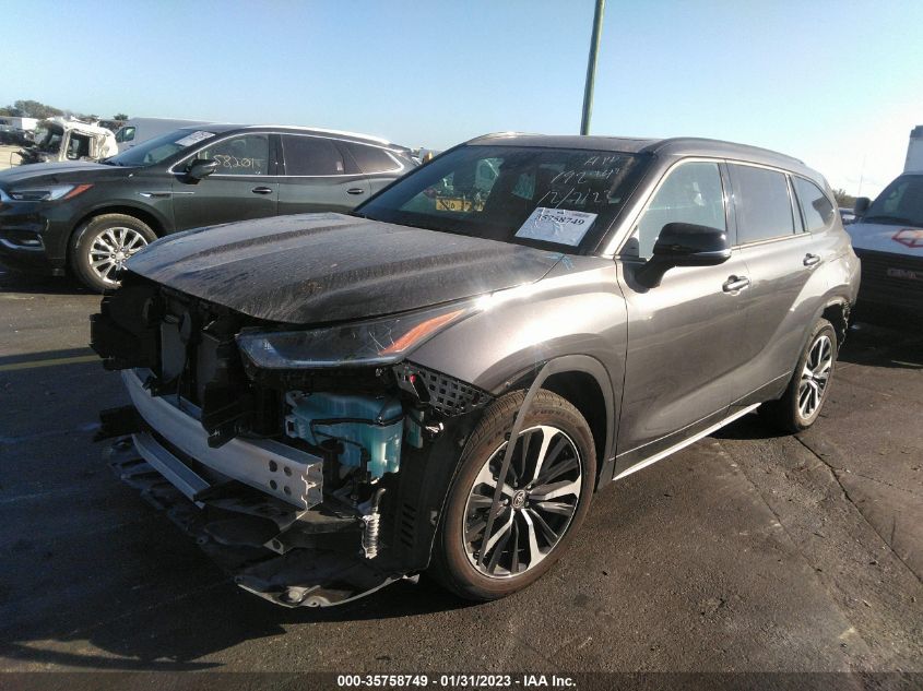 2022 TOYOTA HIGHLANDER XSE VIN: 5TDJZRBHXNS192842