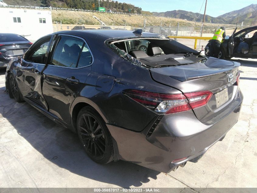 2022 TOYOTA CAMRY HYBRID XSE VIN: 4T1K31AK5NU575535