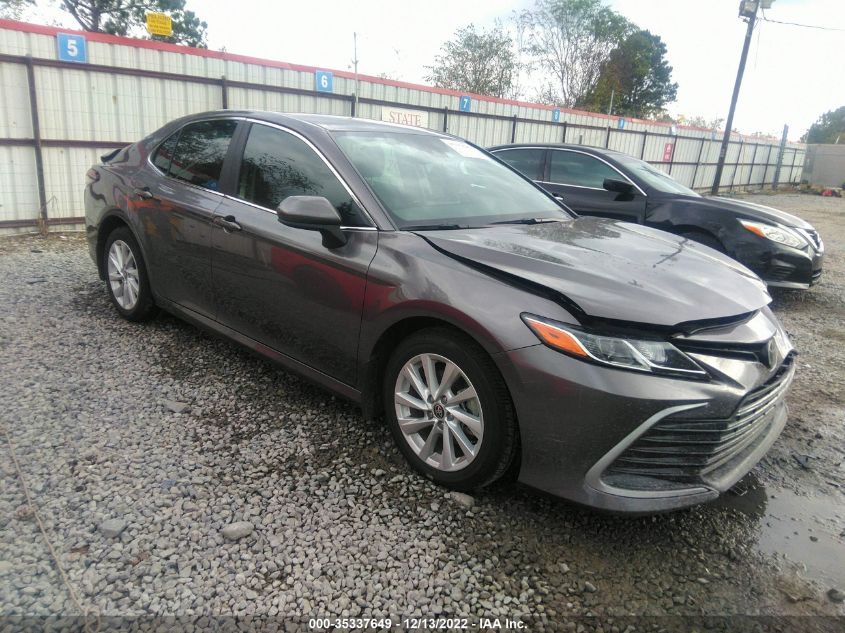 2022 TOYOTA CAMRY LE VIN: 4T1C11AK9NU639487