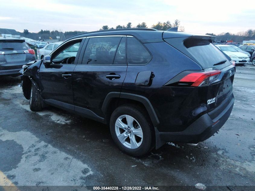 2021 TOYOTA RAV4 XLE VIN: 2T3P1RFV0MW236233