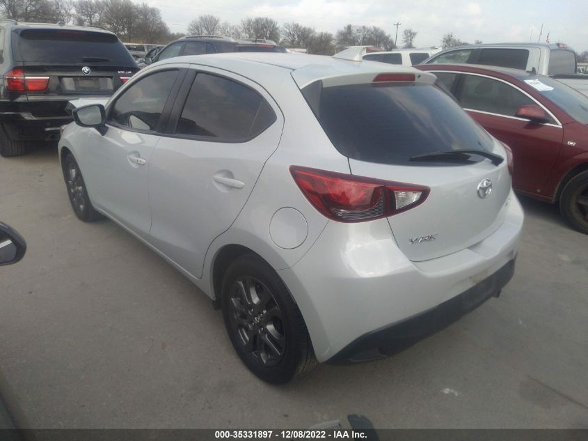 2020 TOYOTA YARIS HATCHBACK LE/XLE VIN: 3MYDLBJV7LY703444