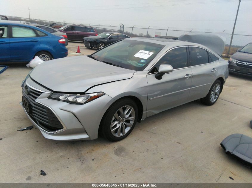 2022 TOYOTA AVALON XLE VIN: 4T1AZ1FB0NU082140