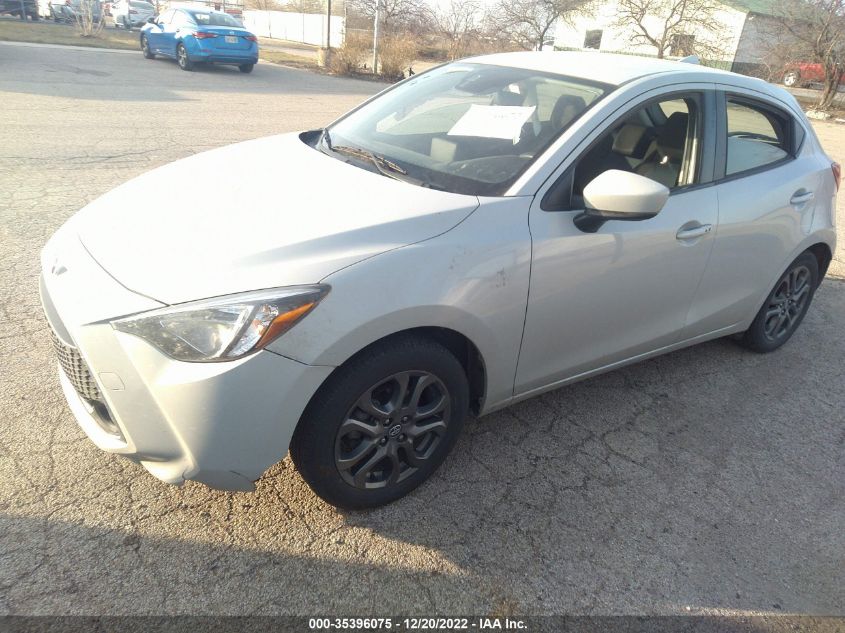 2020 TOYOTA YARIS HATCHBACK LE/XLE VIN: 3MYDLBJV1LY700863