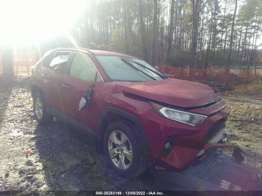 2020 TOYOTA RAV4 XLE VIN: JTMW1RFV1LD049025
