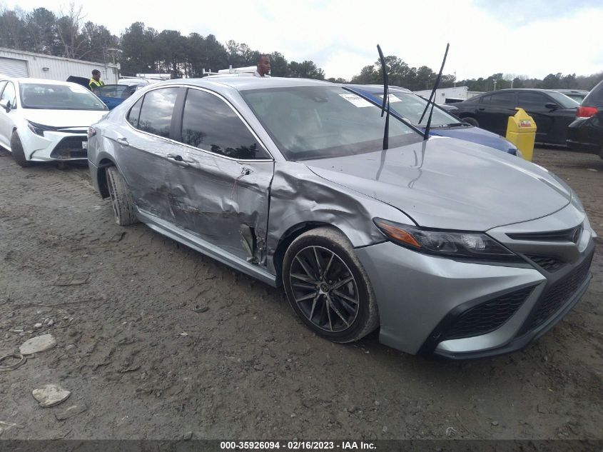 2022 TOYOTA CAMRY SE VIN: 4T1T11AK4NU647464
