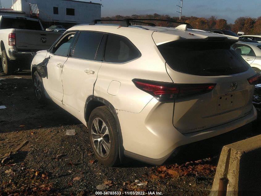 2021 TOYOTA HIGHLANDER XLE VIN: 5TDGZRBH7MS062297