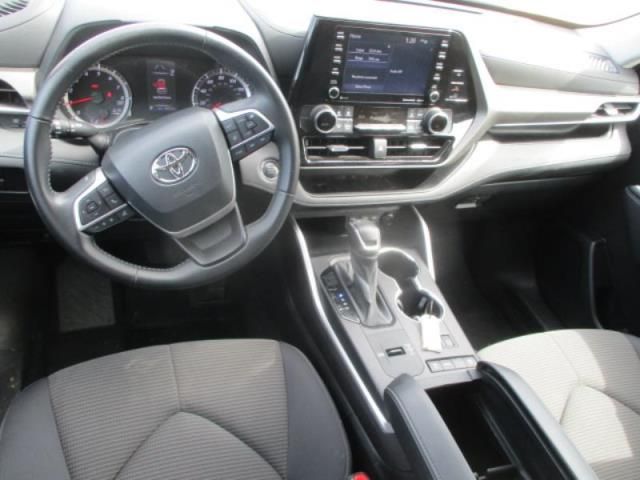 2022 TOYOTA HIGHLANDER LE VIN: 5TDZZRAH9NS091828