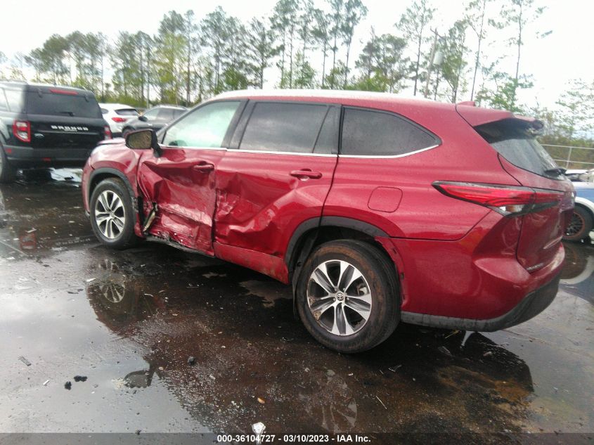 2022 TOYOTA HIGHLANDER XLE VIN: 5TDGZRAH1NS106488