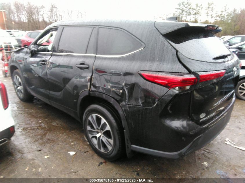 2021 TOYOTA HIGHLANDER XLE VIN: 5TDGZRBH9MS074046