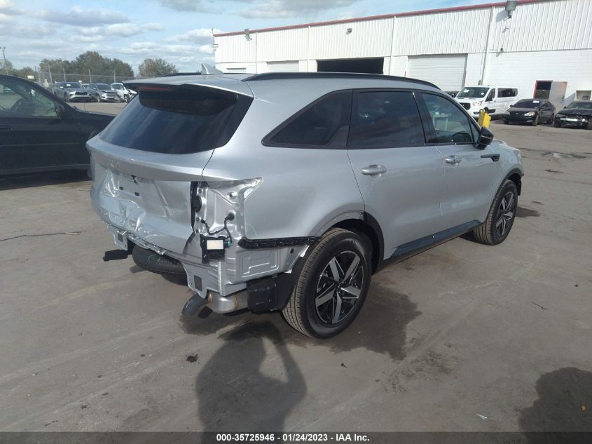 2022 KIA SORENTO EX VIN: 5XYRH4LF2NG153147