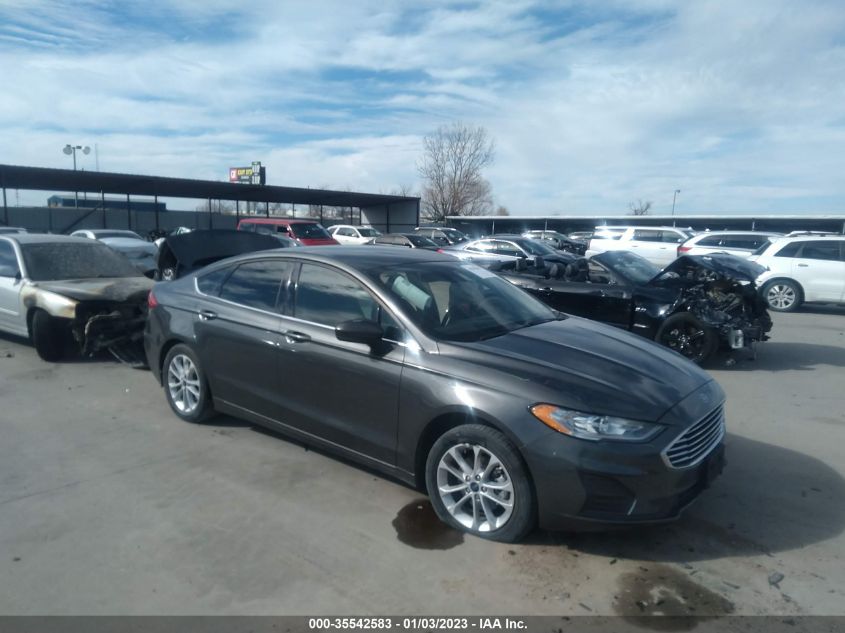 2020 FORD FUSION SE VIN: 3FA6P0HD2LR111639