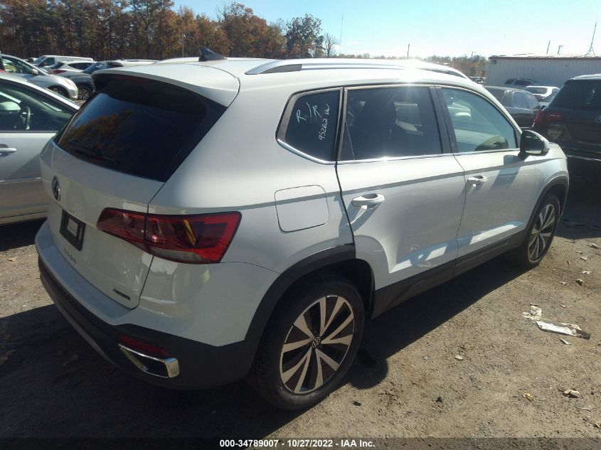 2022 VOLKSWAGEN TAOS SE VIN: 3VVWX7B24NM040178