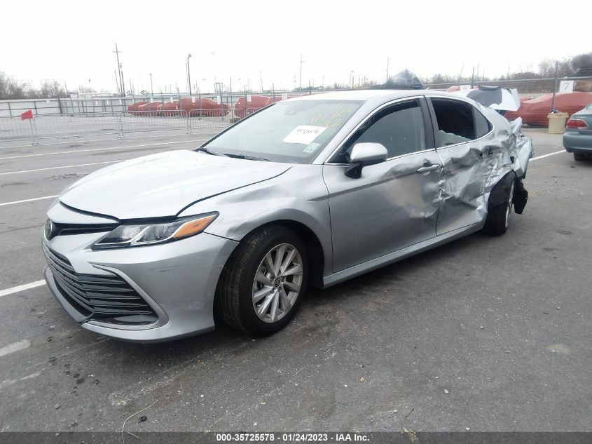 2022 TOYOTA CAMRY LE VIN: 4T1C11AK0NU693762