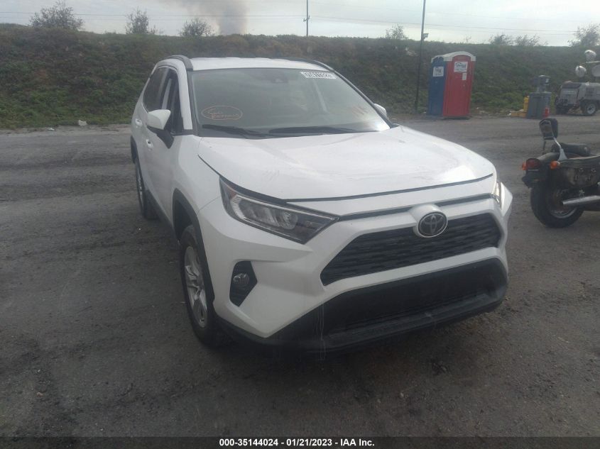 2021 TOYOTA RAV4 XLE VIN: 2T3P1RFV9MC153868