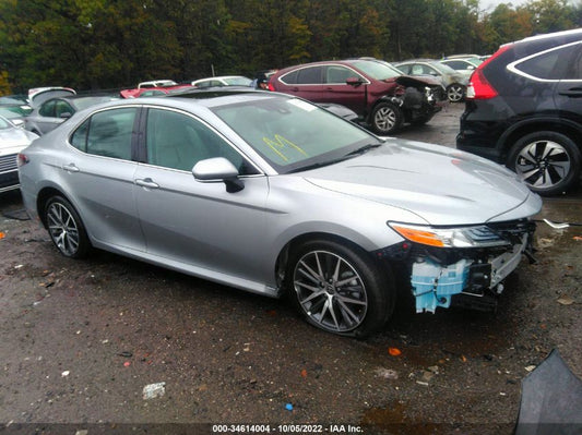 2022 TOYOTA CAMRY HYBRID XLE VIN: 4T1F31AK5NU574225