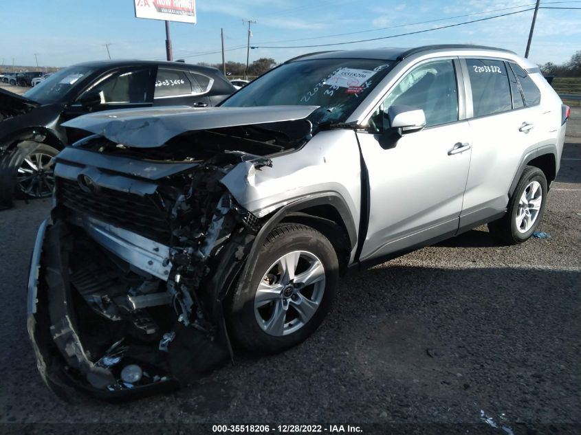 2021 TOYOTA RAV4 XLE VIN: 2T3W1RFV4MW142142