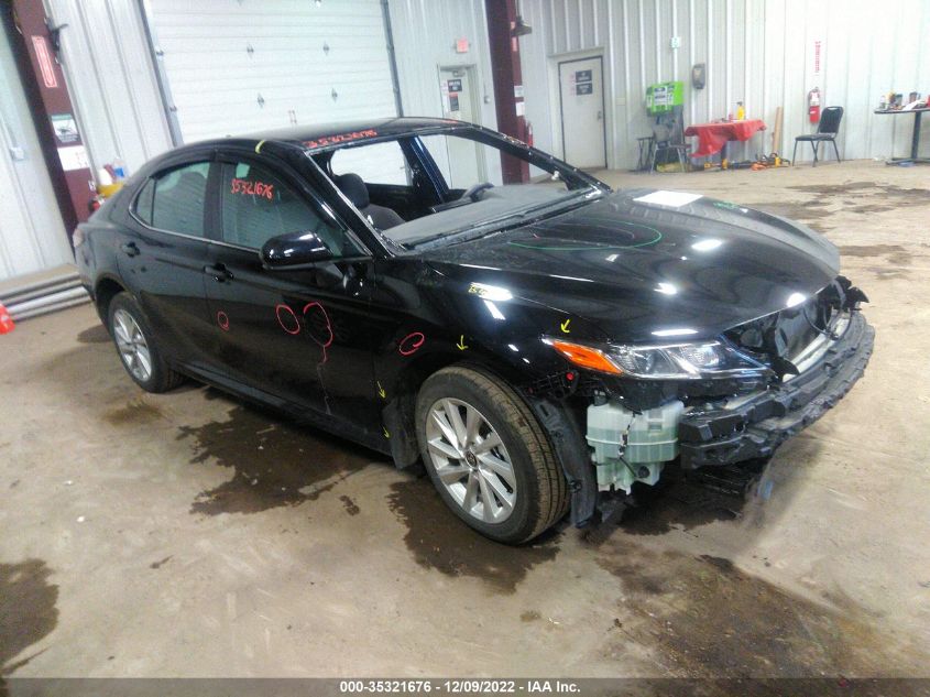 2022 TOYOTA CAMRY LE VIN: 4T1C11BK6NU064893