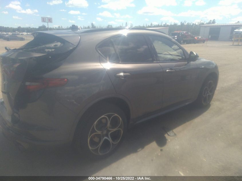 2022 ALFA ROMEO STELVIO VELOCE VIN: ZASPAKBN2N7D50123