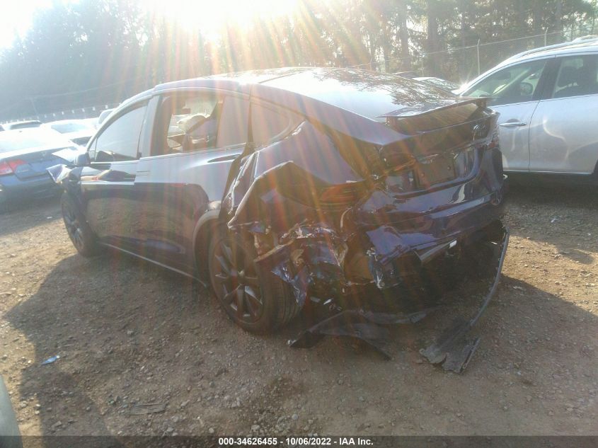 2022 TESLA MODEL X VIN: 7SAXCAE51NF351477
