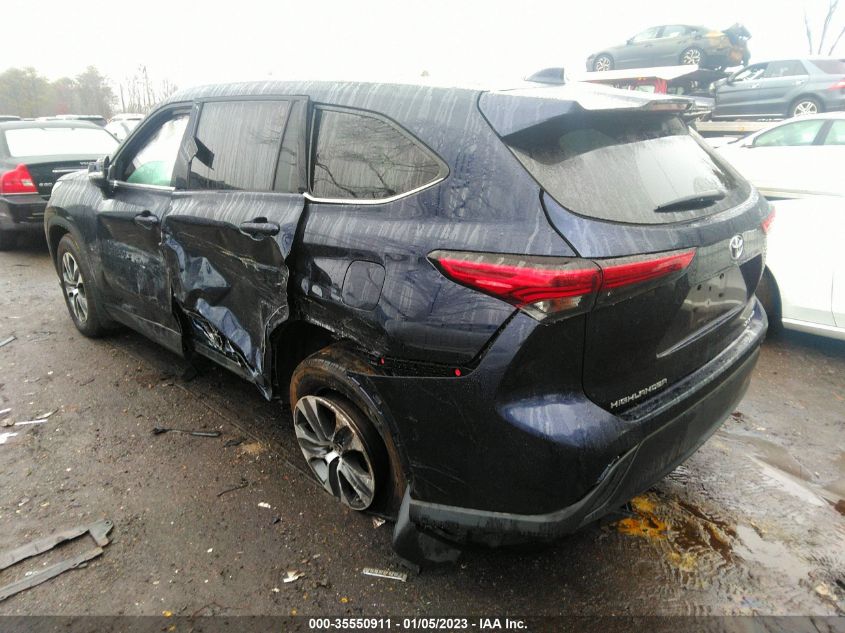 2021 TOYOTA HIGHLANDER XLE VIN: 5TDGZRBH2MS558429