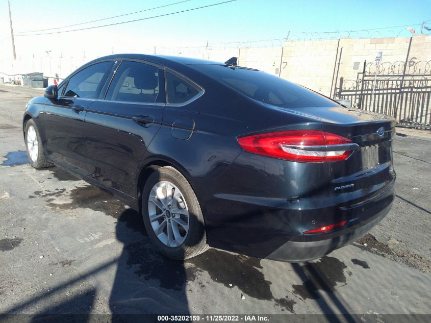 2020 FORD FUSION SE VIN: 3FA6P0HD0LR181351