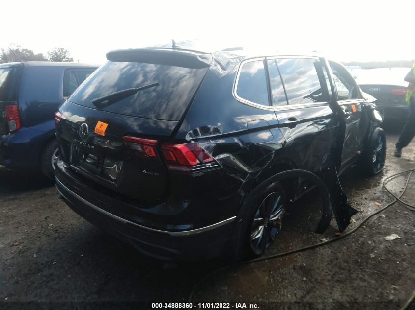 2022 VOLKSWAGEN TIGUAN SE VIN: 3VV2B7AX2NM093424