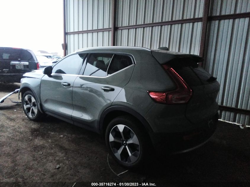 2023 VOLVO XC40 PLUS BRIGHT THEME VIN: YV4L12UN6P2953898