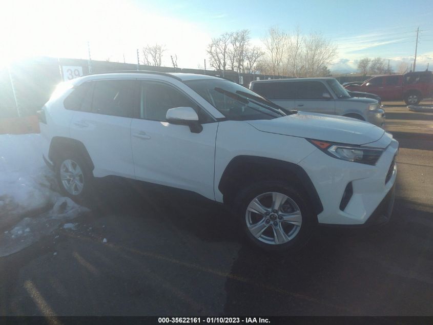 2021 TOYOTA RAV4 XLE VIN: 2T3W1RFVXMW117620