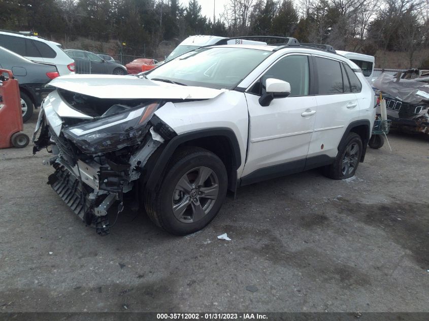 2022 TOYOTA RAV4 XLE VIN: 2T3W1RFV2NW201979