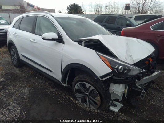 2022 KIA NIRO EV EX VIN: KNDCC3LGXN5138136