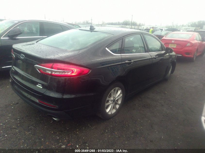 2020 FORD FUSION SE VIN: 3FA6P0HD6LR197280