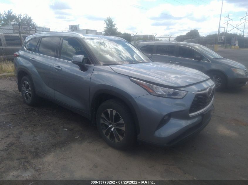 2020 TOYOTA HIGHLANDER XLE VIN: 5TDHZRBH0LS024106