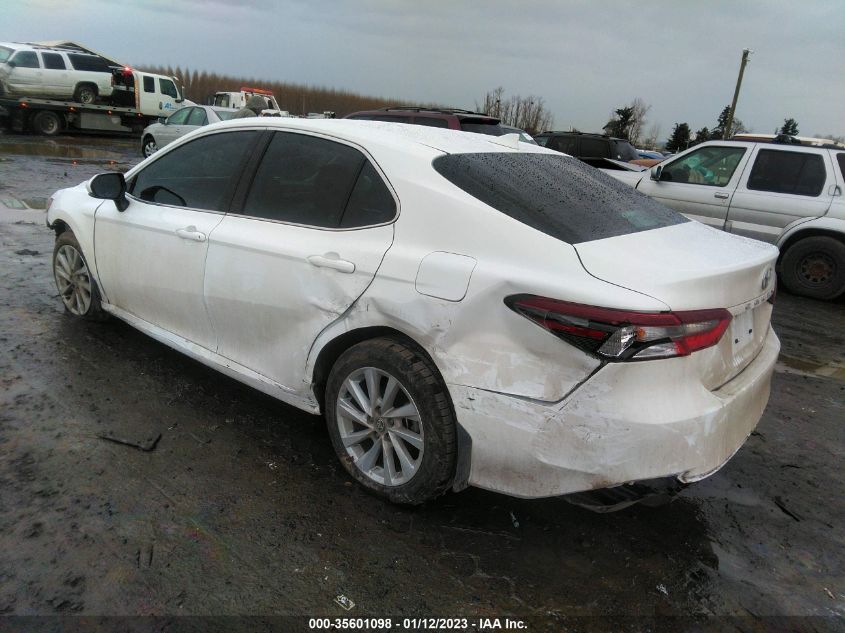 2022 TOYOTA CAMRY LE VIN: 4T1R11BK7NU064136