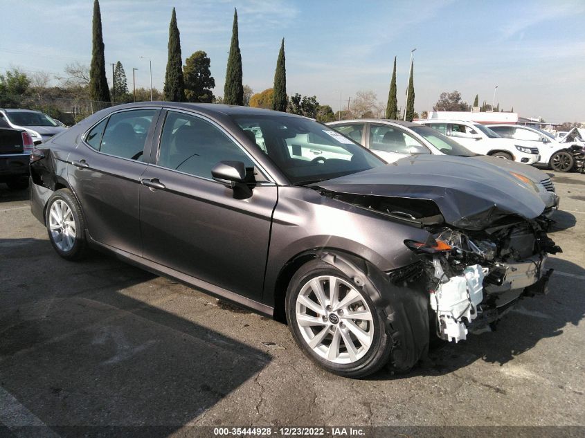 2022 TOYOTA CAMRY LE VIN: 4T1C11AK0NU048349