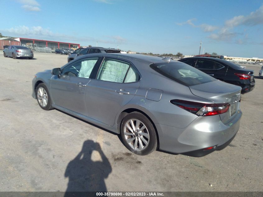 2022 TOYOTA CAMRY LE VIN: 4T1C11AK0NU643234