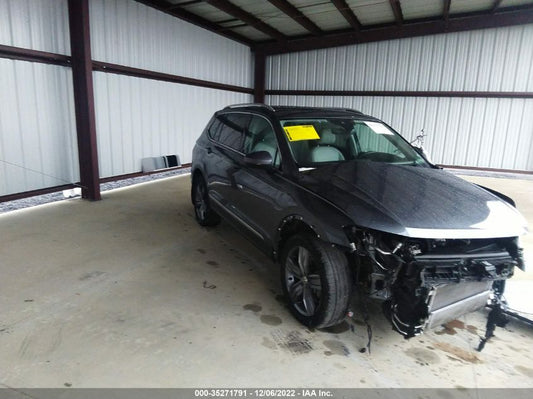 2020 VOLKSWAGEN TIGUAN SE/SEL/SE R-LINE BLACK VIN: 3VV3B7AX0LM033708