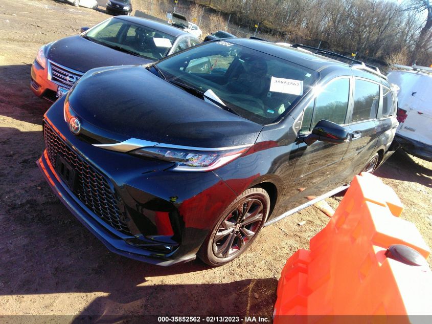 2022 TOYOTA SIENNA XSE VIN: 5TDXRKEC2NS122480