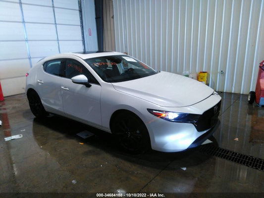 2021 MAZDA MAZDA3 HATCHBACK PREMIUM VIN: JM1BPBML2M1347401