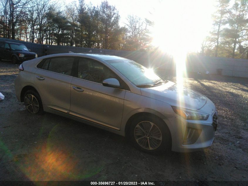 2021 HYUNDAI IONIQ PLUG-IN HYBRID SEL VIN: KMHC75LD8MU261410