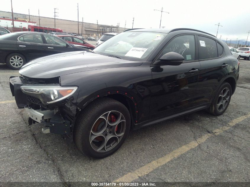 2022 ALFA ROMEO STELVIO SPRINT VIN: ZASPAJAN2N7D30417