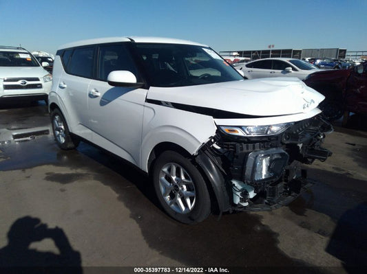 2022 KIA SOUL LX VIN: KNDJ23AU1N7830177