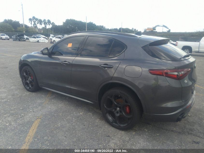 2022 ALFA ROMEO STELVIO VELOCE VIN: ZASPAKBN4N7D25109
