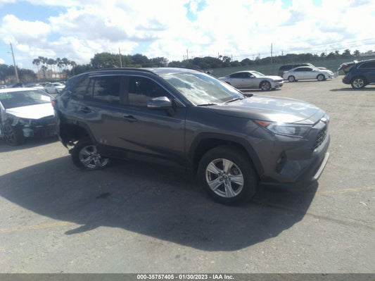 2021 TOYOTA RAV4 XLE VIN: 2T3W1RFV3MW108791